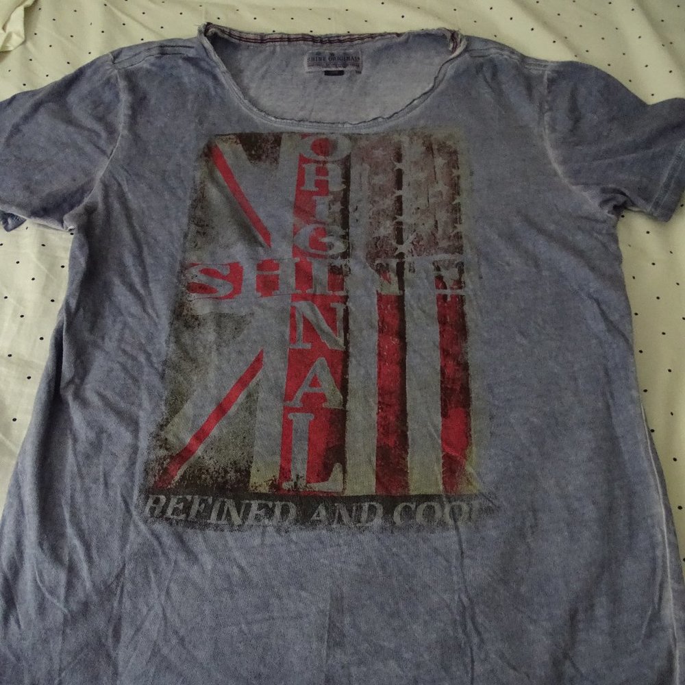 Shine Original Graphic Tee Large